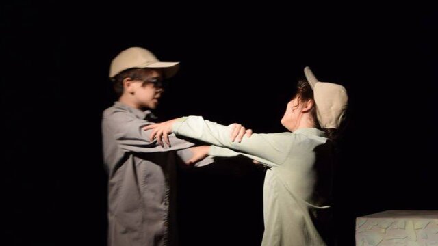 نمایش «گلدستهها و فلک»، برداشتی آزاد از داستان جلال آلاحمد در تبریز به روی صحنه میرود