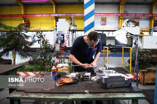 بانکها و نقش حیاتی در تقویت تولید در زنجان