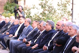 رضا صدیقی، نماینده مجلس شرقی نعمت الله پایان، مدیرکل فرهنگ و ارشاد اسلامی استان آذربایجان سیدمجید پوراحمدی، مشاور وزیر فرهنگ و مدیرعامل صندوق اعتباری هنر در آیین نکوداشت «پنجاه چهره؛ پنجاه سال افتخار»