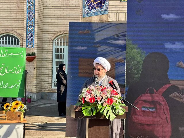 دشمن از پیشرفت، خانواده دوستی و رسیدن دختران ما به جایگاه‌های برتر می‌ترسد