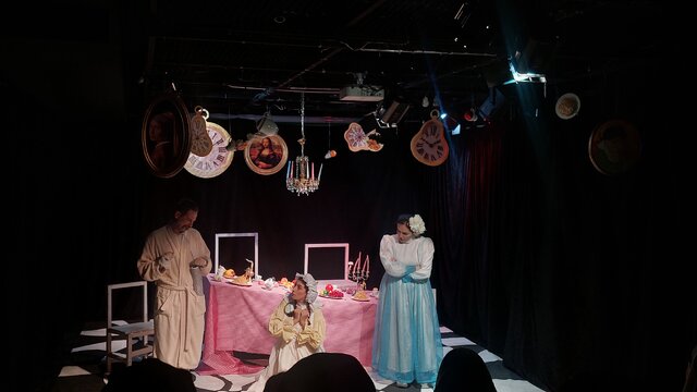 بازخوانی روابط انسانی در «آوازخوان طاس»