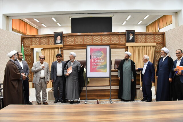 تحقیقات در حوزه علوم انسانی و اسلامی باید به روز شود