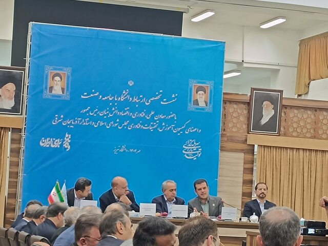 ۷۰ درصد از قانون جهش تولید دانش‌بنیان تا پایان دولت باید اجرایی شود