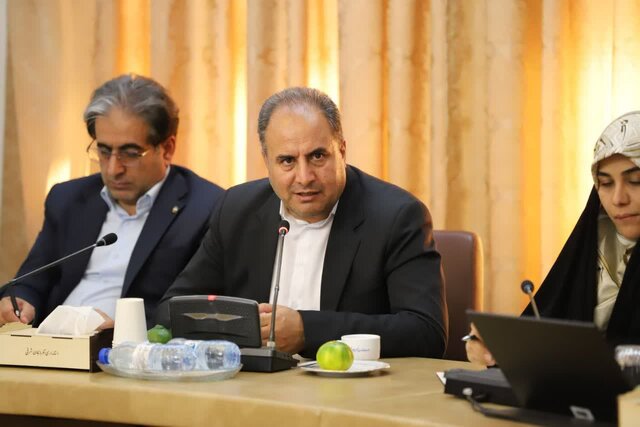 اختصاص ۲.۵ همت برای تجهیز هنرستانهای آذربایجان شرقی / قول وزیر برای بازسازی دبیرستان ماندگار فردوسی تبریز