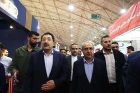 سید‌، محمد اتابک وزیر صنعت، معدن و تجارت
 و  بهرام سرمست ، استاندار آذربایجان‌شرقی در  بازدید از توانمندی‌های صنعتی و معدنی آذربایجان شرقی و حضور در نمایشگاه متافو