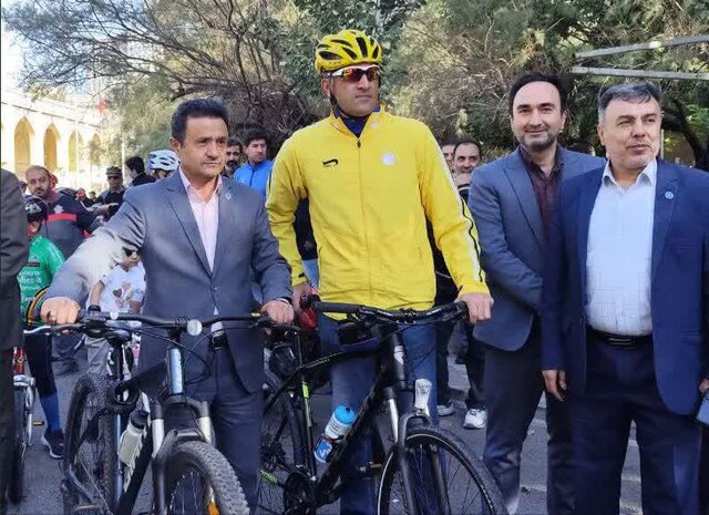 اولین همایش بزرگ دوچرخهسواری دانشگاهیان آذربایجان شرقی به میزبانی دانشگاه تبریز برگزار شد