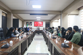 ادبیات می‌تواند درمانگر نارسایی‌های فرهنگی جامعه باشد