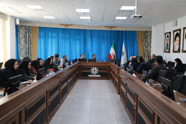 لزوم کاهش حفاری‌های اضافی برای توسعه فیبر نوری شهر تبریز