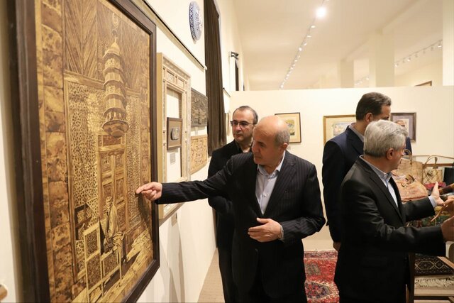 بازدید معاون وزیر علوم از دانشگاه هنر اسلامی تبریز