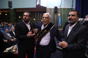 کریم مردانی آذر خیر مدرسه ساز در بیستوهفتمین جشنواره خیرین مدرسهساز آذربایجان شرقی