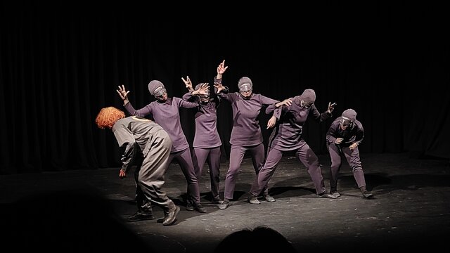 گزارش ایسنا از سی‌وهفتمین جشنواره تئاتر آذربایجان شرقی