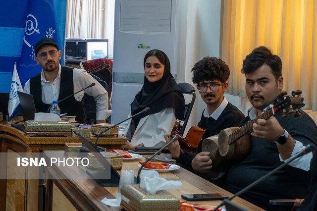 بازگشت به حلقه‌های ادبی، ضرورت امروز است