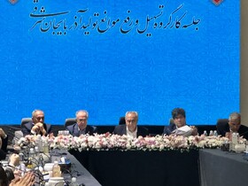 استاندار: پشت بام سوله‌های صنعتی در آذربایجان‌ شرقی به پنل‌های خورشیدی مجهز شود