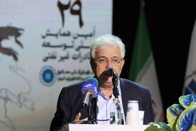 سخنران رئیس یونس ژائله سعدآباد در بیست ونهمین همایش ملی توسعه غیر نفتی در تبریز

