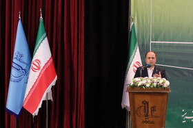 سخنران غلامرضا نوری قزلجه وزیر جهاد کشاورزی در هفتادمین سالگرد تاسیس دانشکده کشاورزی دانشگاه تبریز