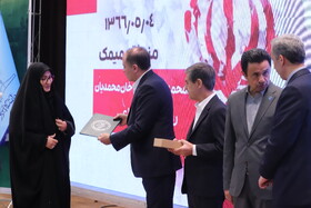  غلامرضا نوری قزلجه وزیر جهاد کشاورزی و محمدتقی اعلمی رئیس دانشگاه تبریز در هفتادمین سالگرد تاسیس دانشکده کشاورزی دانشگاه تبریز