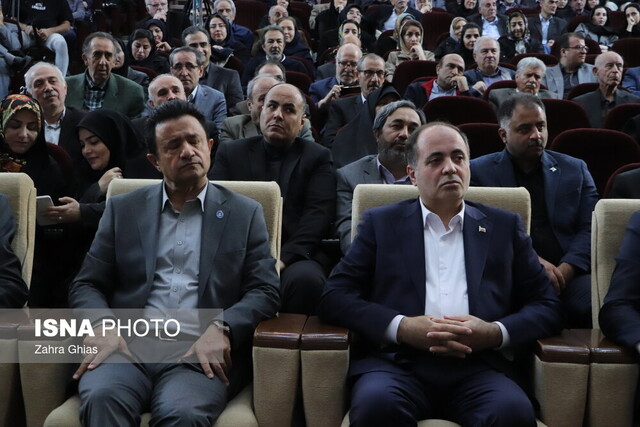 امروز زمان کار است، نه جنگ و دعوا/ عدالت در توزیع یارانهها بازنگری میشود