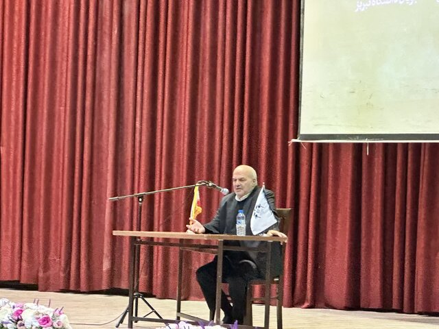 کلانتری: سیاست‌های نادرست آبی در دهه‌های گذشته کشور را با بحران روبه‌رو کرد