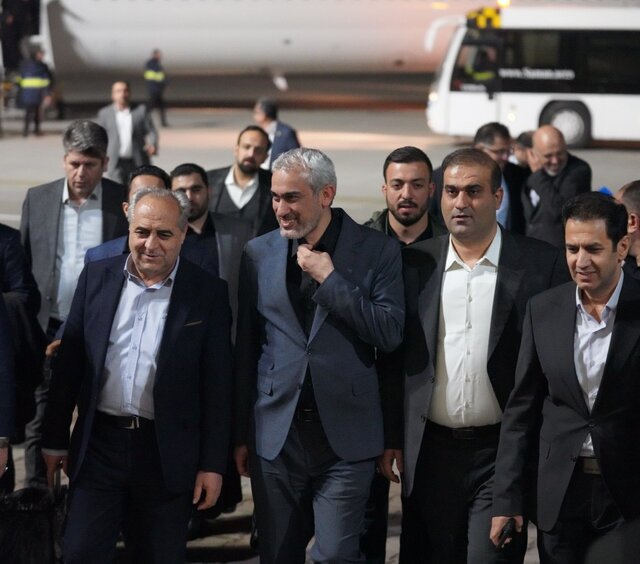 وزیر امور اقتصادی و دارایی وارد تبریز شد