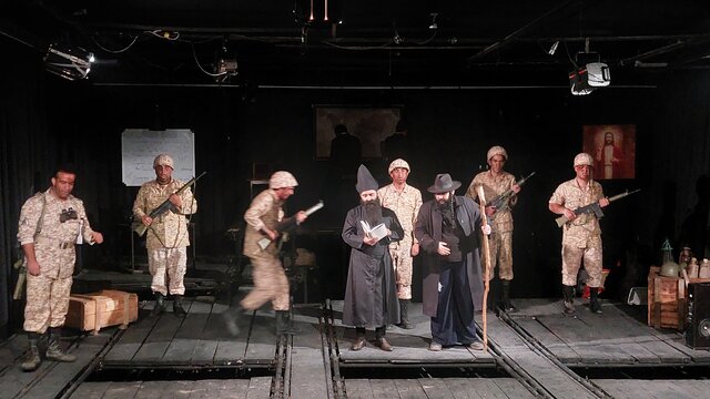 تئاتر «اؤلولری قویلایین»؛ فریاد صلح در تبریز