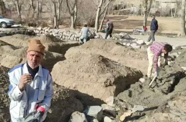 روایت همدلی اهالی روستا؛ از دل خاک تا سقف مدرسه