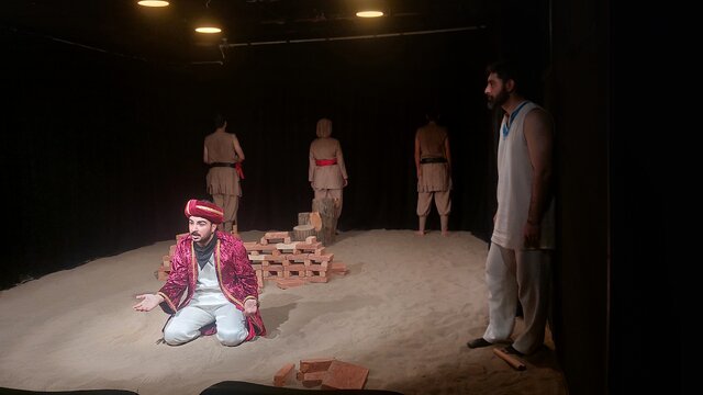 تئاتر «مجلس قربانی سنمار»؛ روایت ساختن خورنق در تبریز