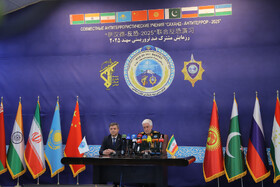  سردار ولی معدنی، فرمانده رزمایش و معاون عملیات نیروی زمینی سپاه و ژنرال «سرگي پیسانی» نماینده کمیته اجرایی ساختار منطقه‌ای ضد تروریسم سازمان همکاری‌های شانگهای در نشست خبری رزمایش مشترک ضد تروریستی سهند ۲۰۲۵
