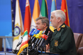  سردار ولی معدنی، فرمانده رزمایش و معاون عملیات نیروی زمینی سپاه در نشست خبری رزمایش مشترک ضد تروریستی سهند ۲۰۲۵
