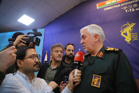  سردار ولی معدنی، فرمانده رزمایش و معاون عملیات نیروی زمینی سپاه در نشست خبری رزمایش مشترک ضد تروریستی سهند ۲۰۲۵