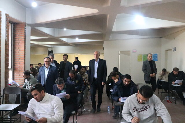 برگزاری آزمون استخدامی کادر اداری قوه قضاییه در تبریز با حضور۴۲۱۶ نفر