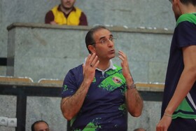 سرمربی تیم والیبال مقاومت: فدراسیون حق را به حق‌دار نداد/ به دنبال جذب دو بازیکن هستیم