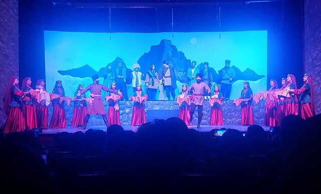 نمایش «قاچاق نبی»، روایتی از قهرمانان آذربایجانی