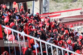 دیدار تراکتور - پیکان صرفاً با حضور زنان برگزار می‌شود