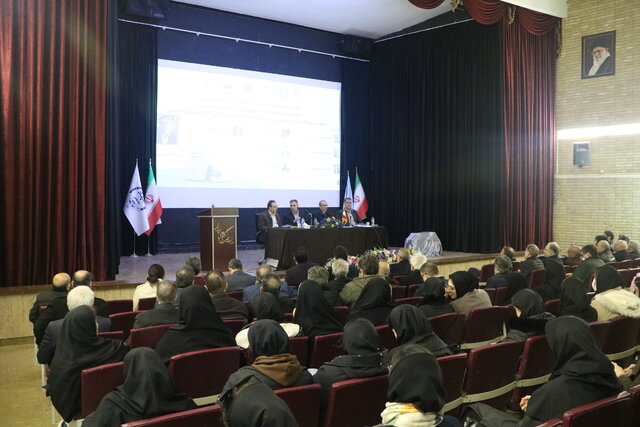 نشست بینالمللی رونمایی و بررسی جلد دوم «فرهنگ تحلیلی اعلام خمسه نظامی» برگزار شد