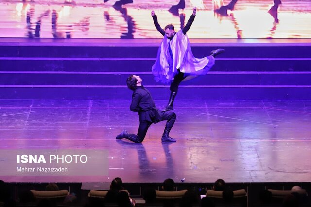 نمایش فولکلور یا سوء استفاده از احساسات فولکلور دوستان؟