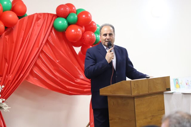 یلدای همدلی استاندار و مدیرکل آموزش و پرورش آذربایجان شرقی در کنار کودکان بدسرپرست