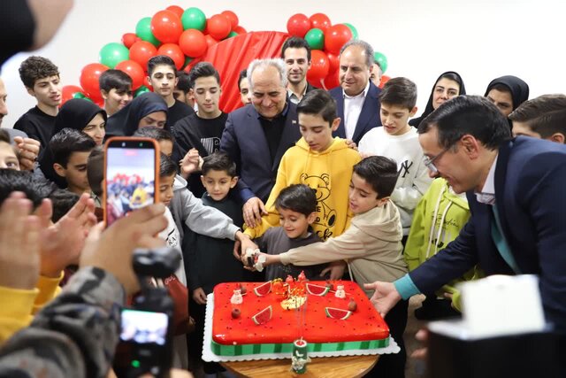 دیدار یلدایی استاندار آذربایجان شرقی با کودکان بدسرپرست