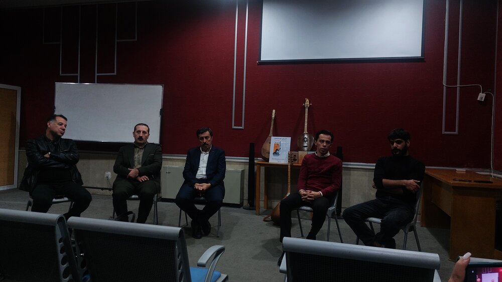 نسل جدید، به دلیل تبلیغ نادرست، به موسیقی آشیقی علاقه‌مند نیست