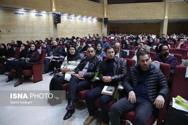 فعالیت جهاد دانشگاهی فراتر از آموزش/ تمرکز بر فناوری، پژوهش و اشتغال‌زایی