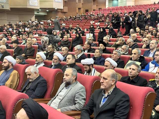 نماینده ولیفقیه در آذربایجانشرقی: باید به مردم حق اعتراض داده شود