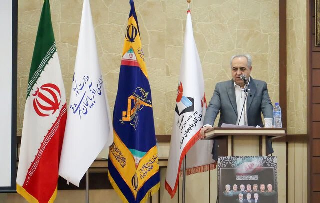 استاندار: رویکرد مدیریت آذربایجان شرقی، خدمت موثر به خانواده شهدا است