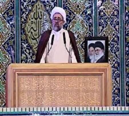 امام جمعه موقت تبریز: پاسداری از انقلاب، کلید استقامت و مقاومت در برابر دشمنان است