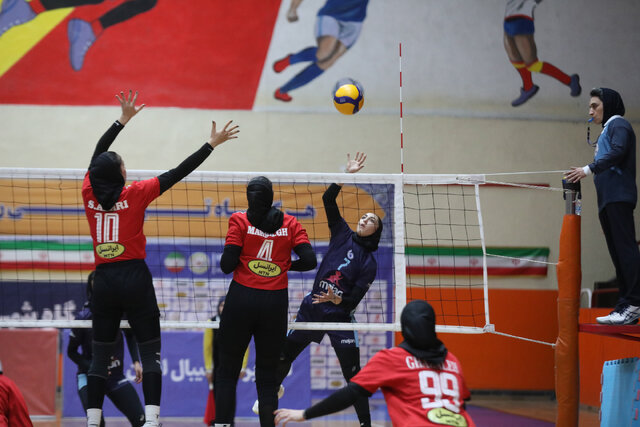 تداوم شکست‌ناپذیری زنان سروقامت تبریزی در امیدیه