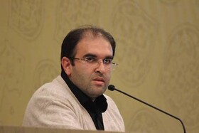 از آیه تا معادله، روایت زندگی یک زنده‌نام