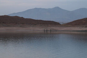 به دلیل نزدیکی به شهر تبریز، این سد با هدف تامین بخشی از آب شهر تبریز احداث شد. اما برخی دخالت های انسانی، برای حجم ذخیره آب پشت این سد مشکلاتی ایجاد کرده است.