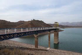 آب شهرستان تبریز از چهار منبع خط آبرسانی زرینه رود ۵۵ درصد، خط آبرسانی نهند ۱۳ درصد، چاه ها ( هروی، سعید آباد، قزلجه میدان) ۳۱ درصد و قناتها یک درصد تامین می شود.