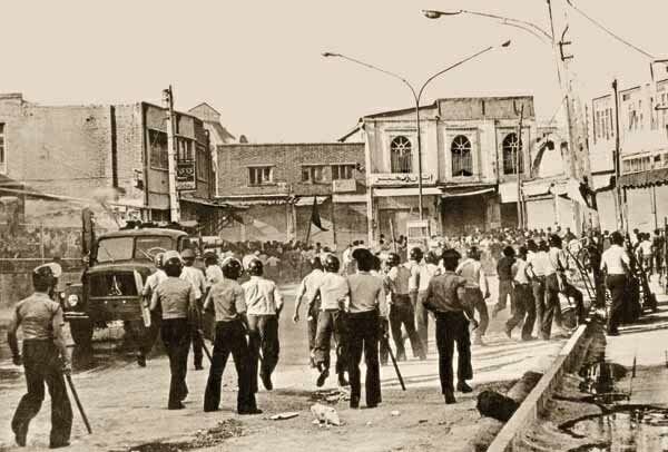 ۲۹ بهمن؛ روزی که صبر یک ملت به خروش بدل شد و تاریخ را رقم زد