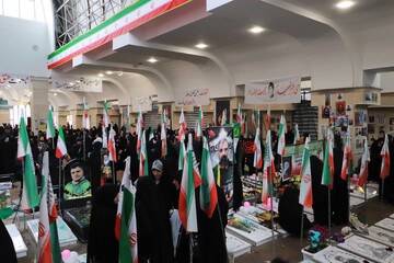 آیین بزرگداشت روز دختر در گلزار شهدا