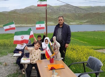 آغوشی معلمانه در نقطه صفر مرزی