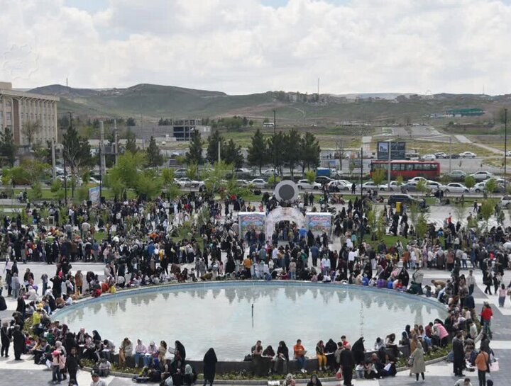 محوطه عمارت کلاه‌فرنگی؛ صحنه برگزاری آیین‌های ملی و مذهبی تبریز
